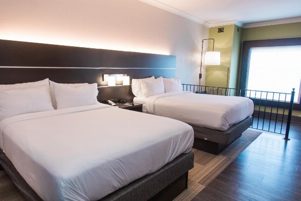 Holiday Inn Express Hotel & Suites Columbia-Fort Jackson image 7